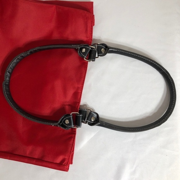 Allure Red Belted Front Tote Bag with Mini Bag - Picture 8 of 8